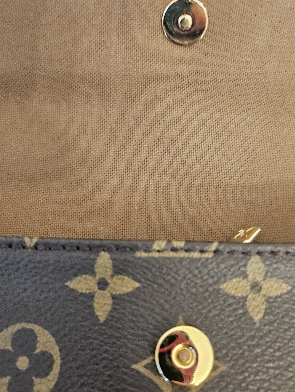 Louis Vuitton Ivy Wallet On Chain Monogram Microchipped w/ Dustbag - Picture 14 of 15